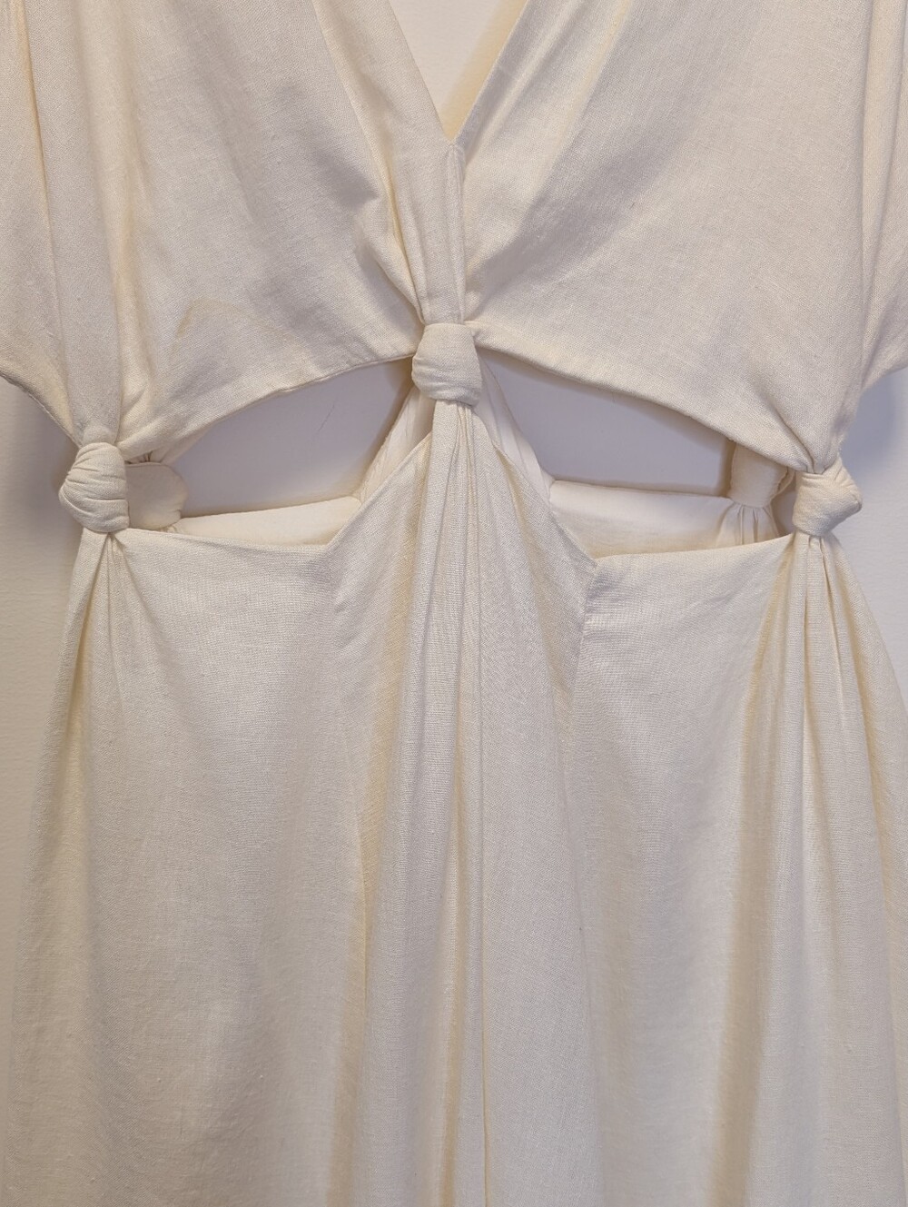 FARM Rio Ivory Off White Linen Knotted Cut Out V-Neck Sleeveless Midi Dress M - Picture 7 of 13